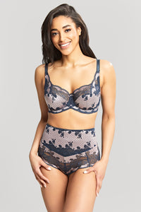 all figure: panache