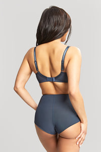 all figure: panache
