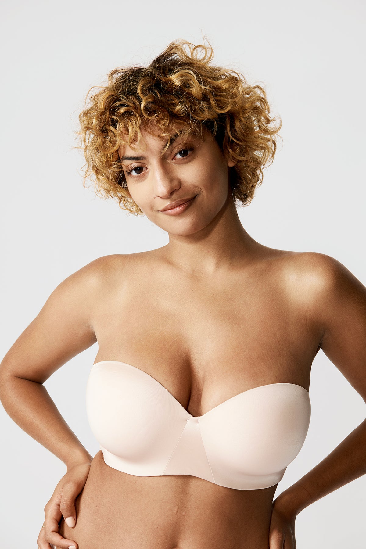 All Figure: Chantelle