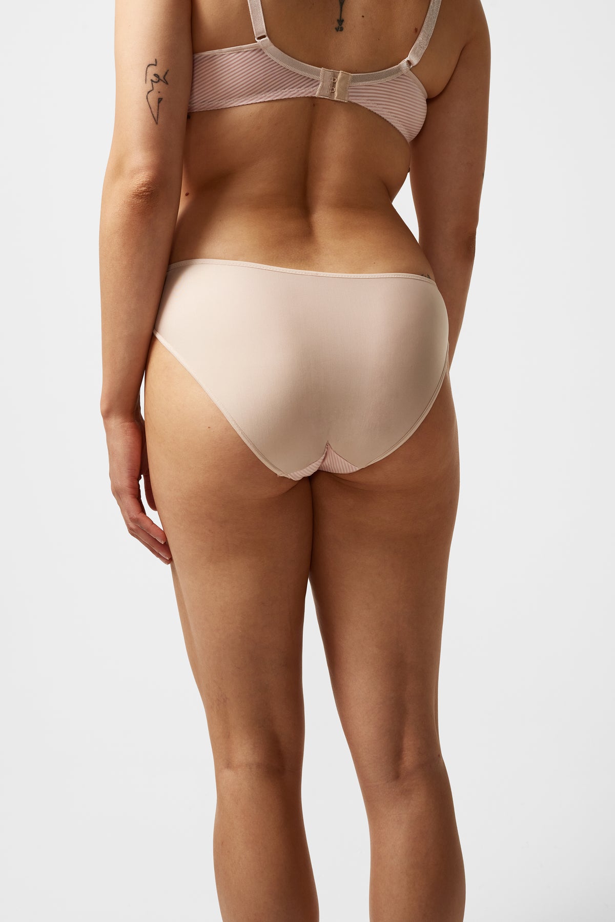 all figure: passionata