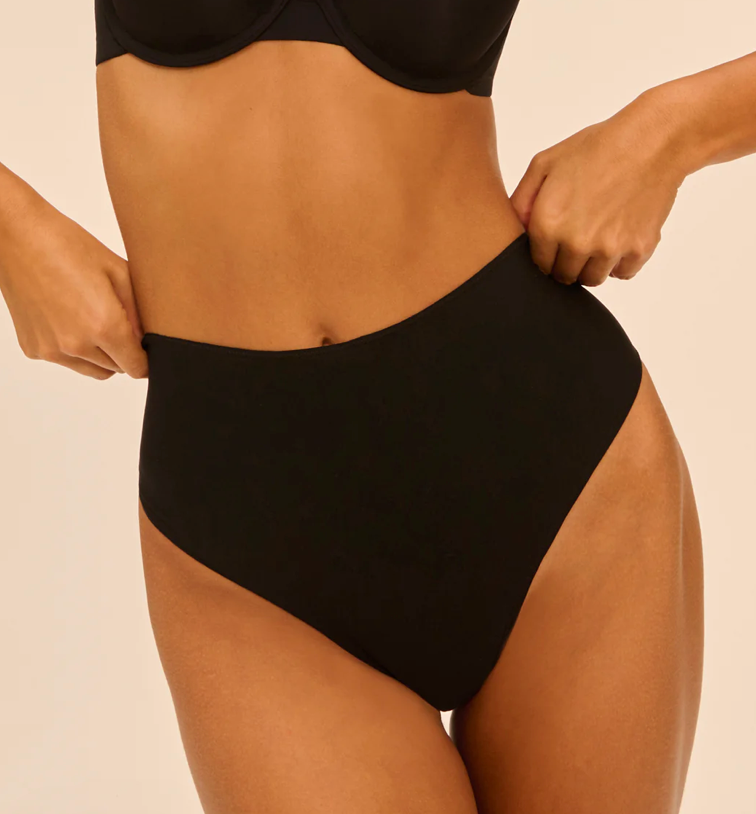 all figure: simone perele