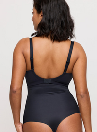 all figure: prima donna